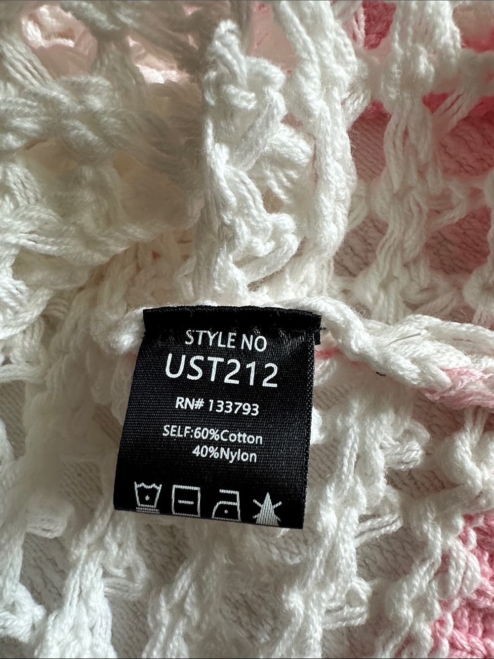 POL White Open-Knit Poncho Top with Pink Trim and Peace Motif - Picture 4 of 5